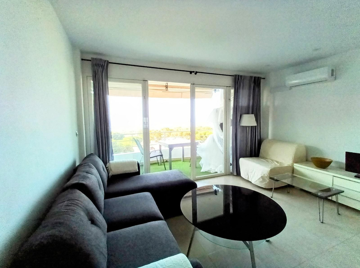 Se vende Apartamento Planta Media de 1 dormitorios en Costa Del Sol, Málaga, España