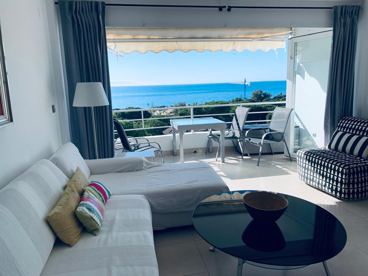 Se vende Apartamento Planta Media de 1 dormitorios en Costa Del Sol, Málaga, España