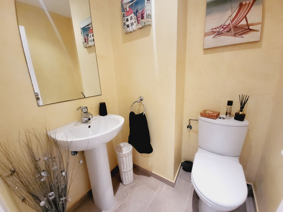 3 Bed Apartment for sale in Miraflores Costa Del Sol, Málaga, Spain