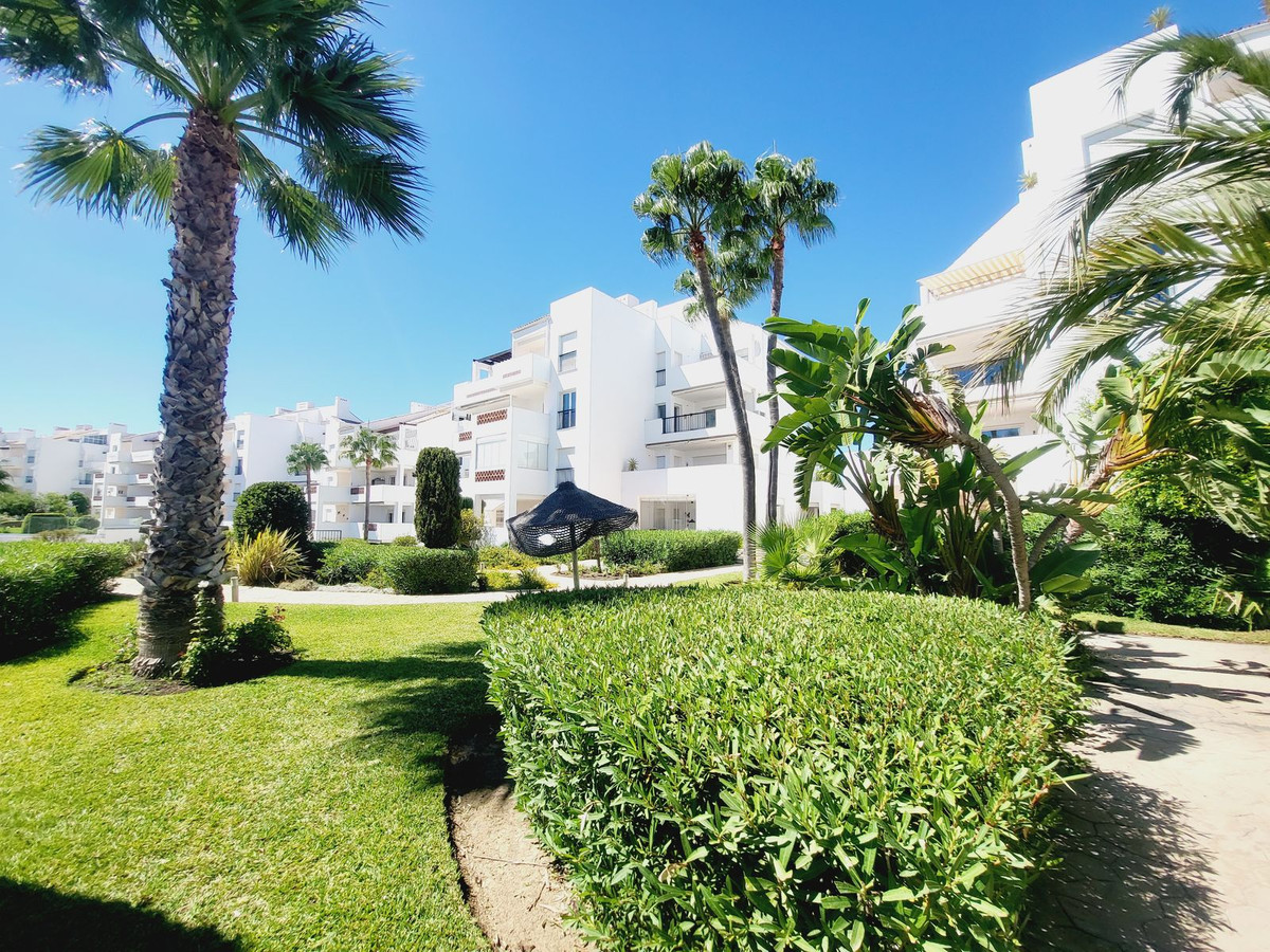 3 Bed Apartment for sale in Miraflores Costa Del Sol, Málaga, Spain