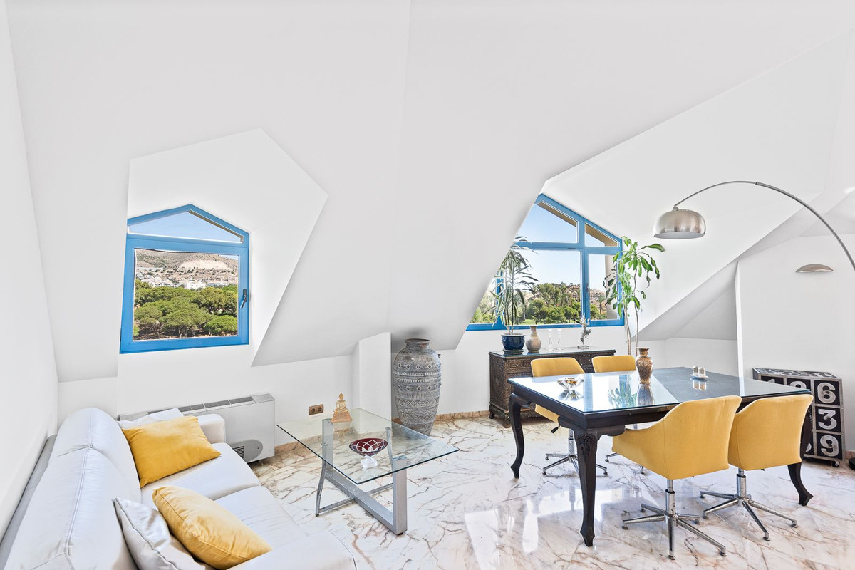 5 Bed Apartment for sale in Torrequebrada Costa Del Sol, Málaga, Spain