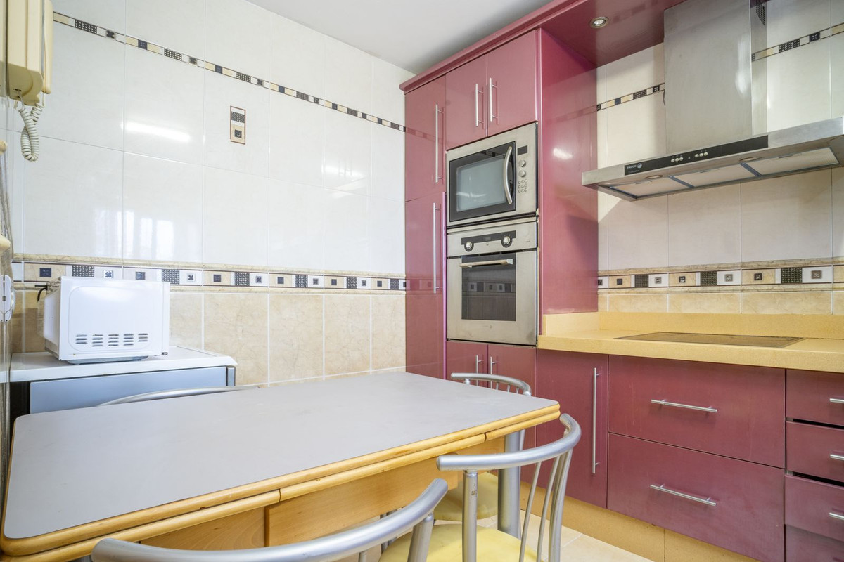 Se vende Pareada de 6 dormitorios en Costa Del Sol, Málaga, España