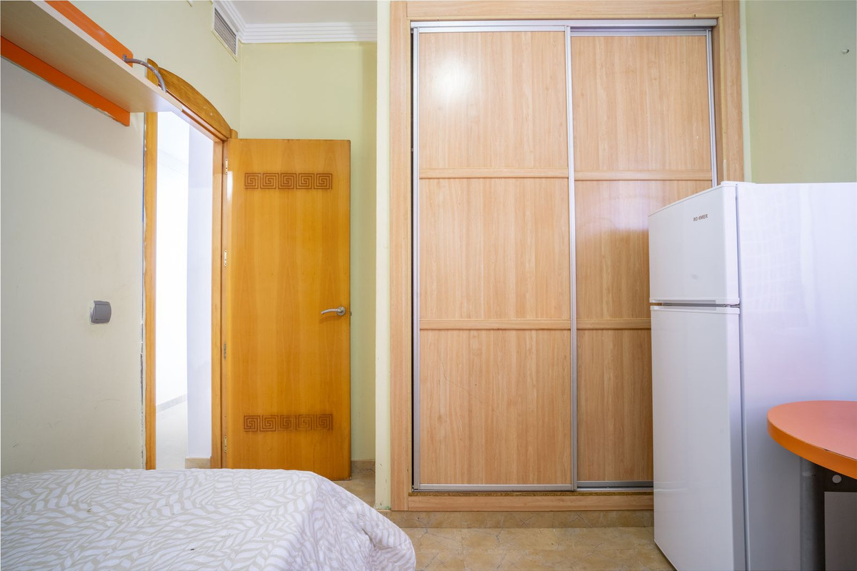 Se vende Pareada de 6 dormitorios en Costa Del Sol, Málaga, España
