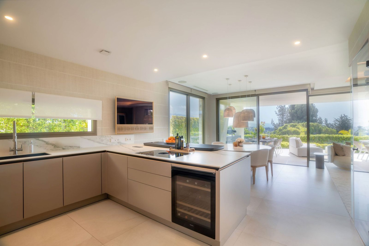 3 Bed Townhouse for sale in Nueva Andalucía Costa Del Sol, Málaga, Spain