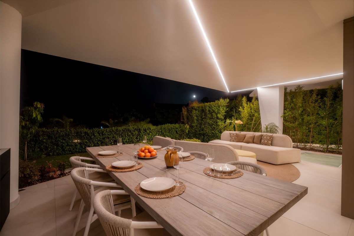3 Bed Townhouse for sale in Nueva Andalucía Costa Del Sol, Málaga, Spain