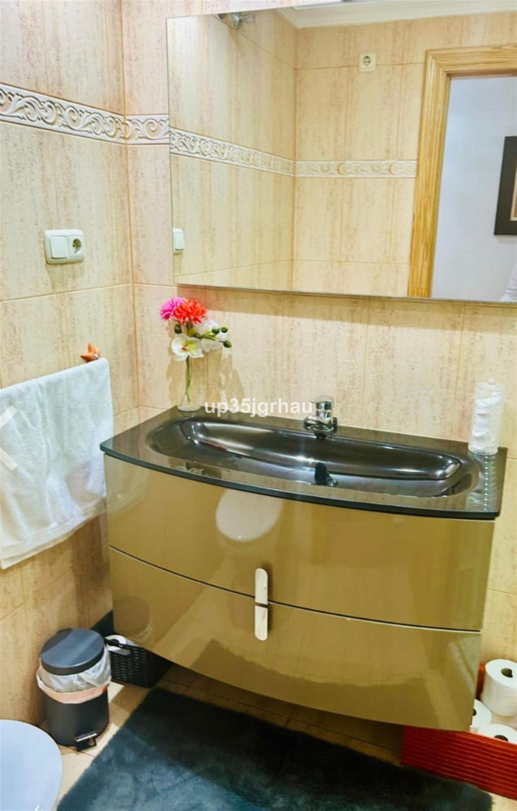 3 Bed Apartment for sale in Estepona Costa Del Sol, Málaga, Spain