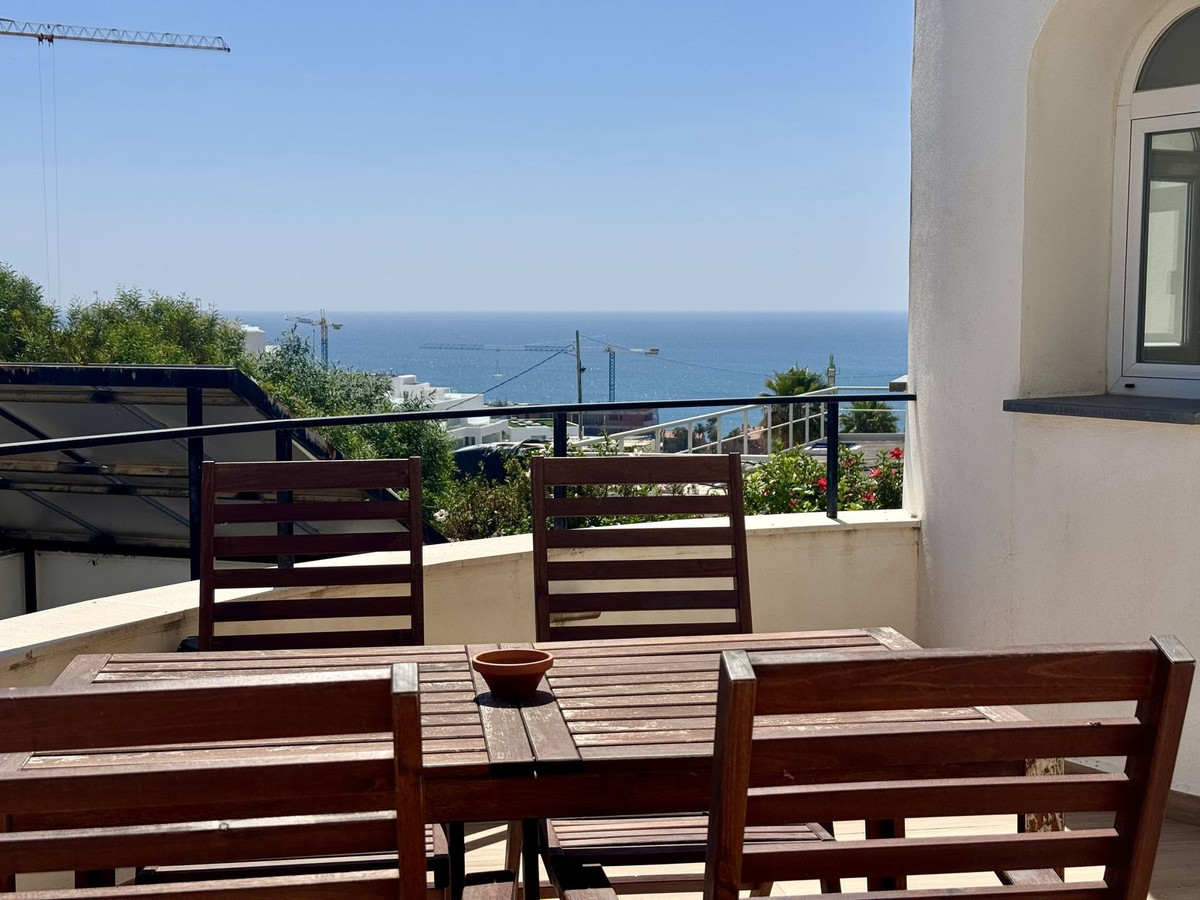 Se vende Villa - Chalet de 4 dormitorios en Costa Del Sol, Málaga, España