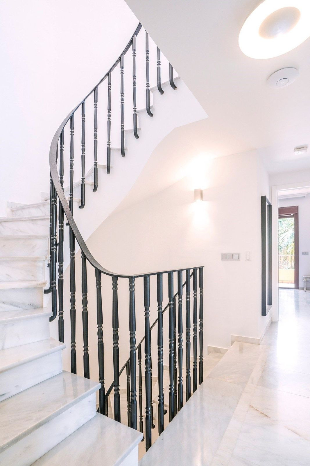4 Bed Townhouse for sale in The Golden Mile Costa Del Sol, Málaga, Spain