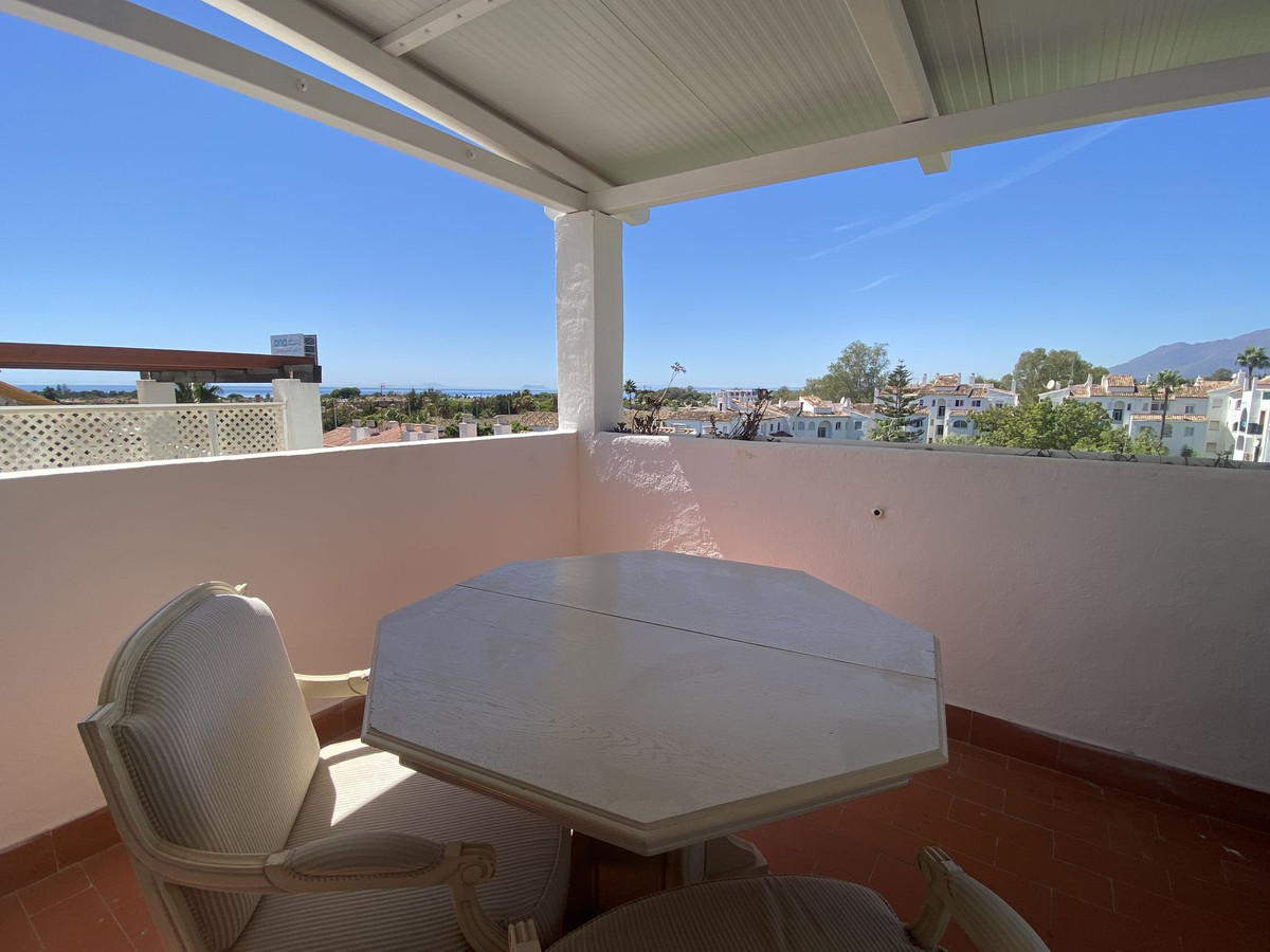 2 Bed Apartment for sale in Diana Park Costa Del Sol, Málaga, Spain