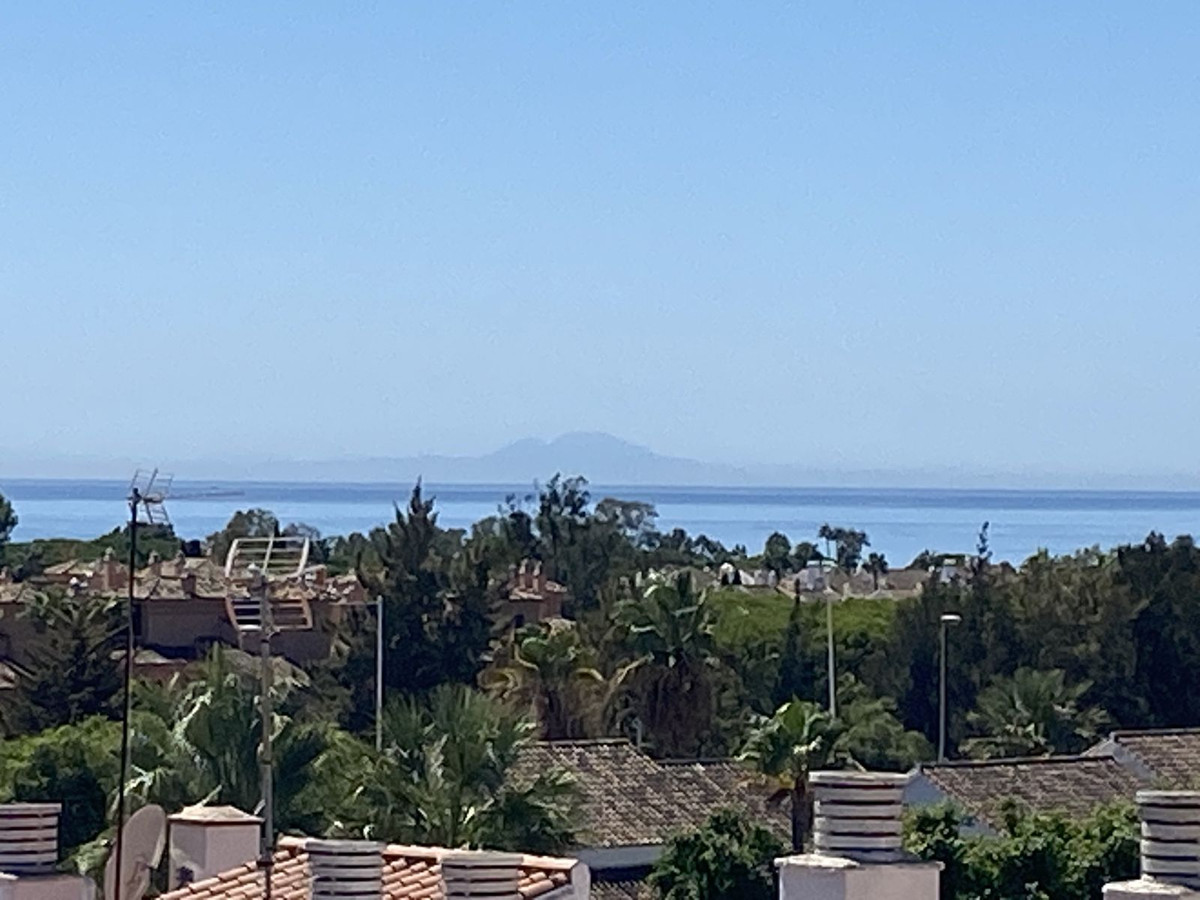 2 Bed Apartment for sale in Diana Park Costa Del Sol, Málaga, Spain