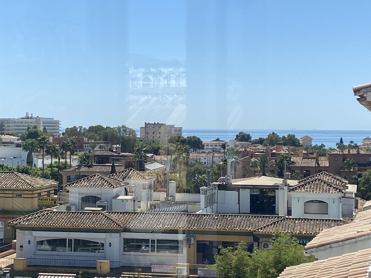 2 Bed Apartment for sale in Diana Park Costa Del Sol, Málaga, Spain