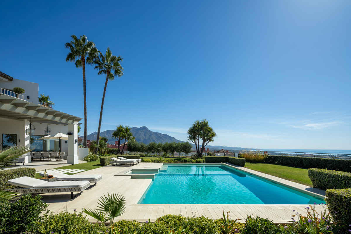 Se vende Villa - Chalet de 7 dormitorios en Costa Del Sol, Málaga, España
