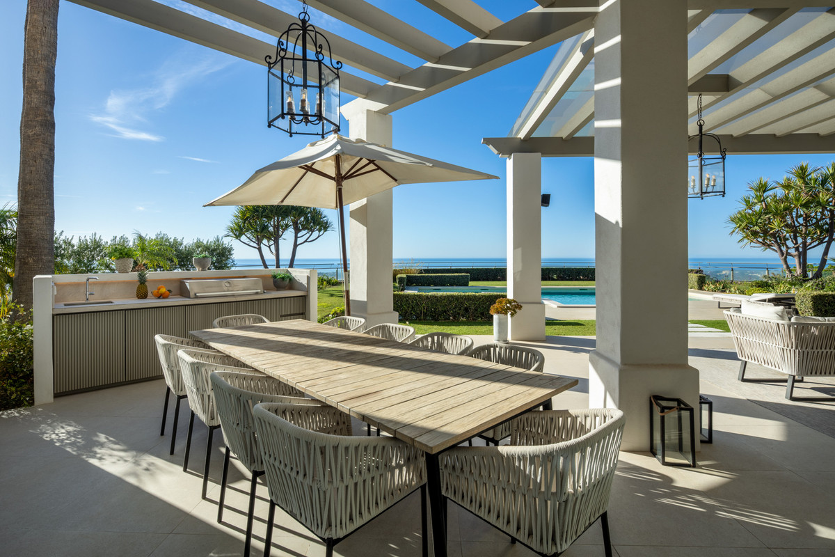 Se vende Villa - Chalet de 7 dormitorios en Costa Del Sol, Málaga, España