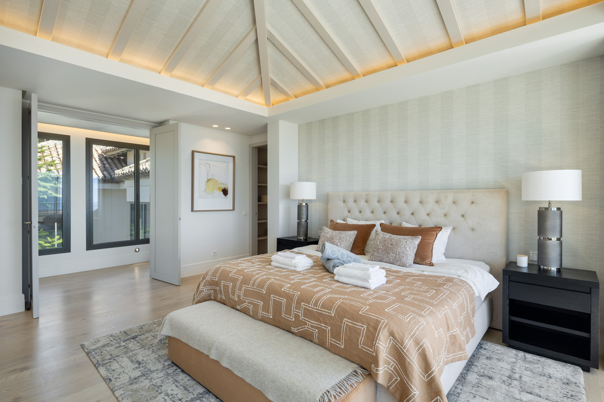 Se vende Villa - Chalet de 7 dormitorios en Costa Del Sol, Málaga, España