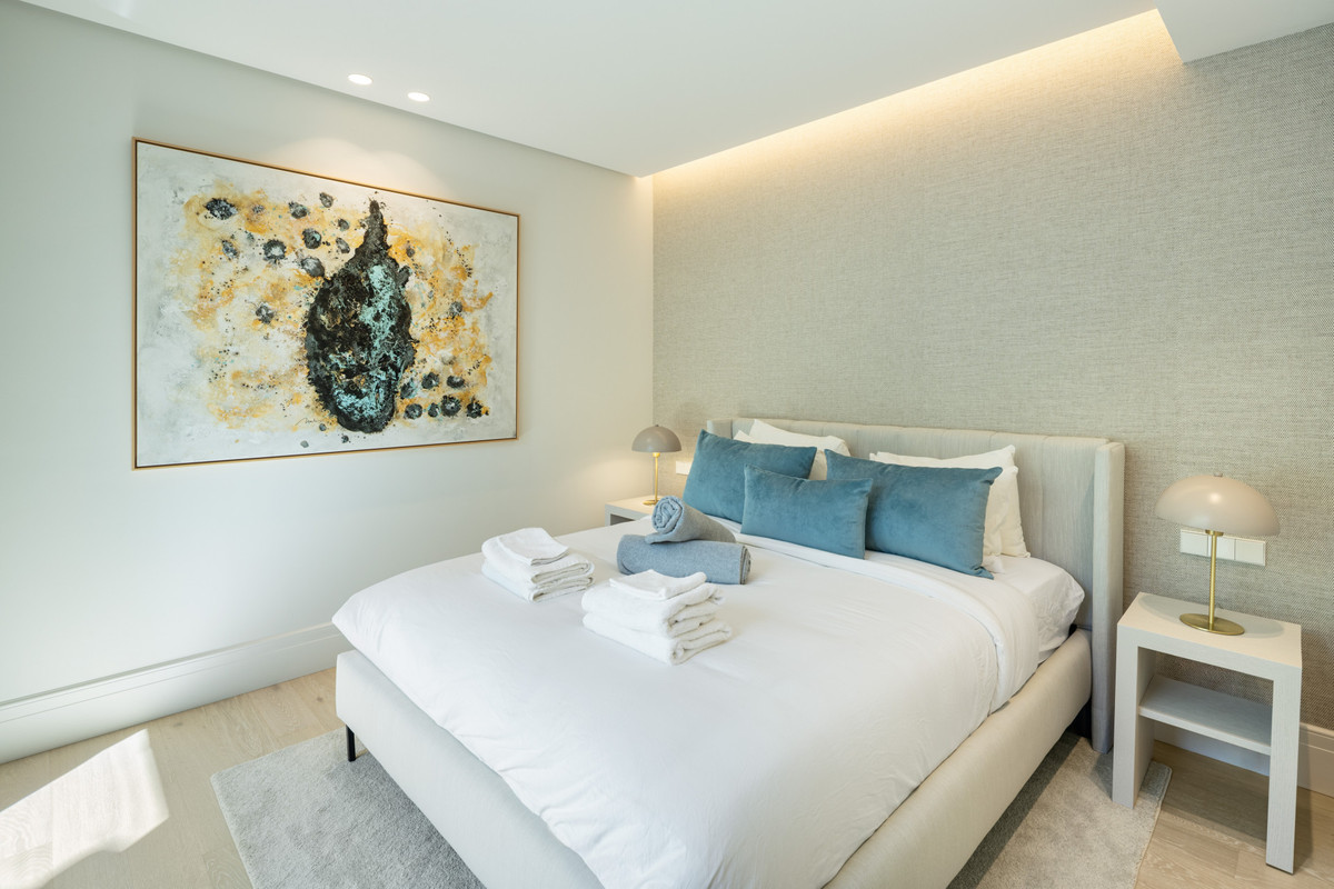 Se vende Villa - Chalet de 7 dormitorios en Costa Del Sol, Málaga, España