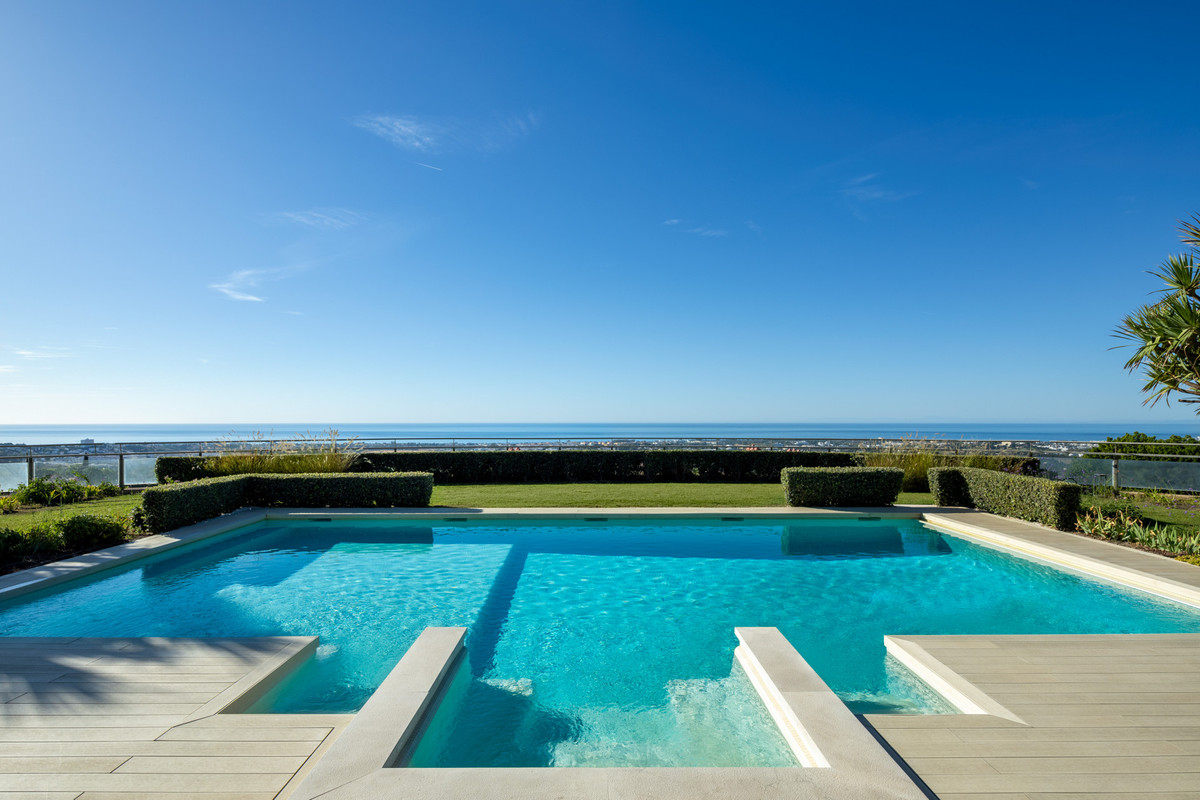 Se vende Villa - Chalet de 7 dormitorios en Costa Del Sol, Málaga, España