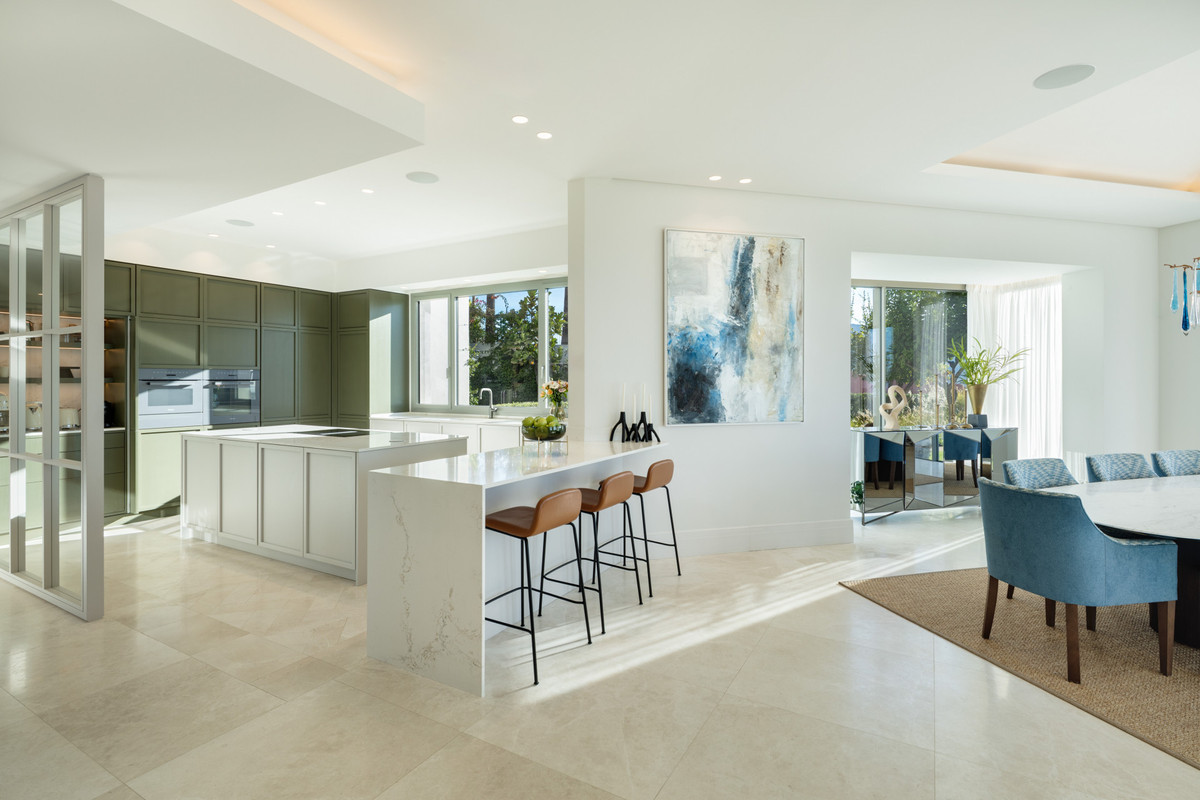 Se vende Villa - Chalet de 7 dormitorios en Costa Del Sol, Málaga, España