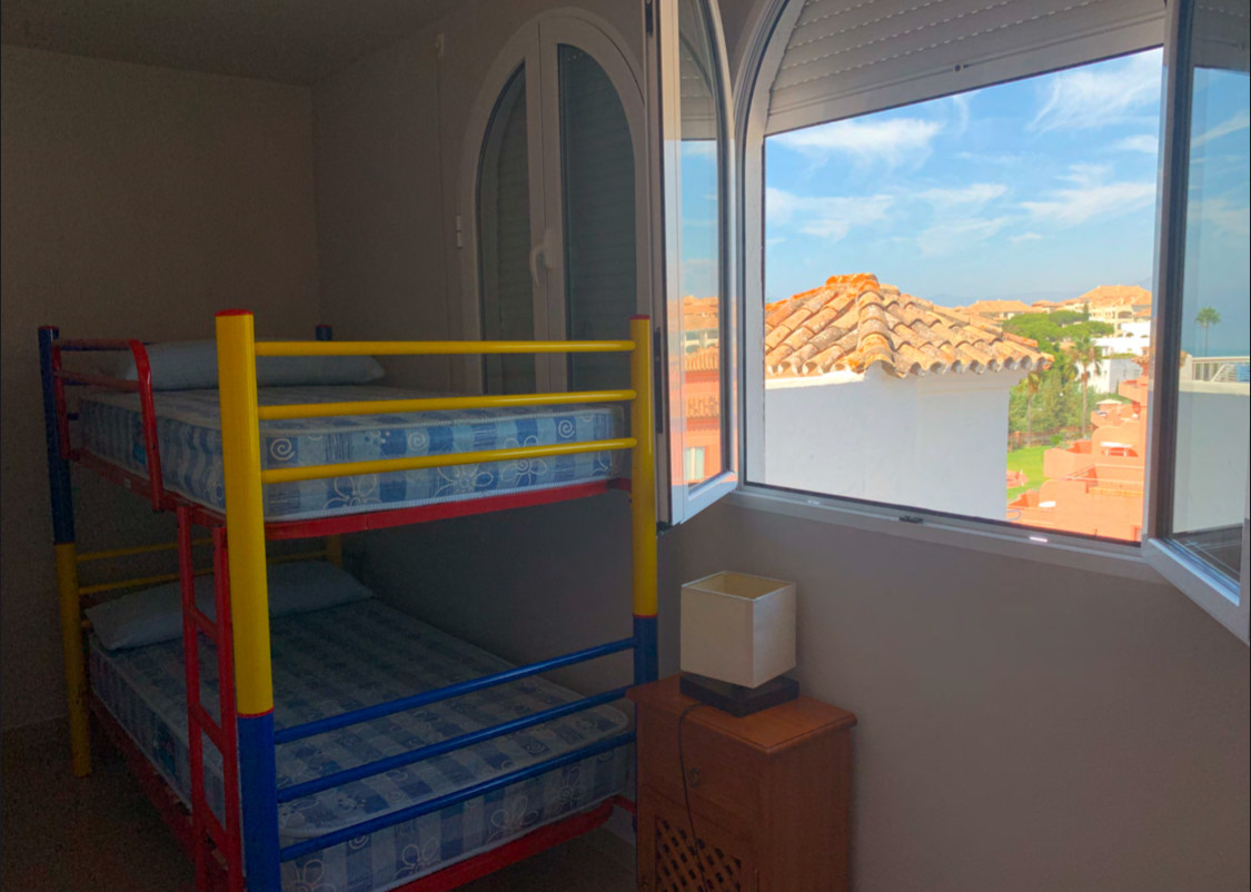 4 Bed Apartment for sale in Marbesa Costa Del Sol, Málaga, Spain