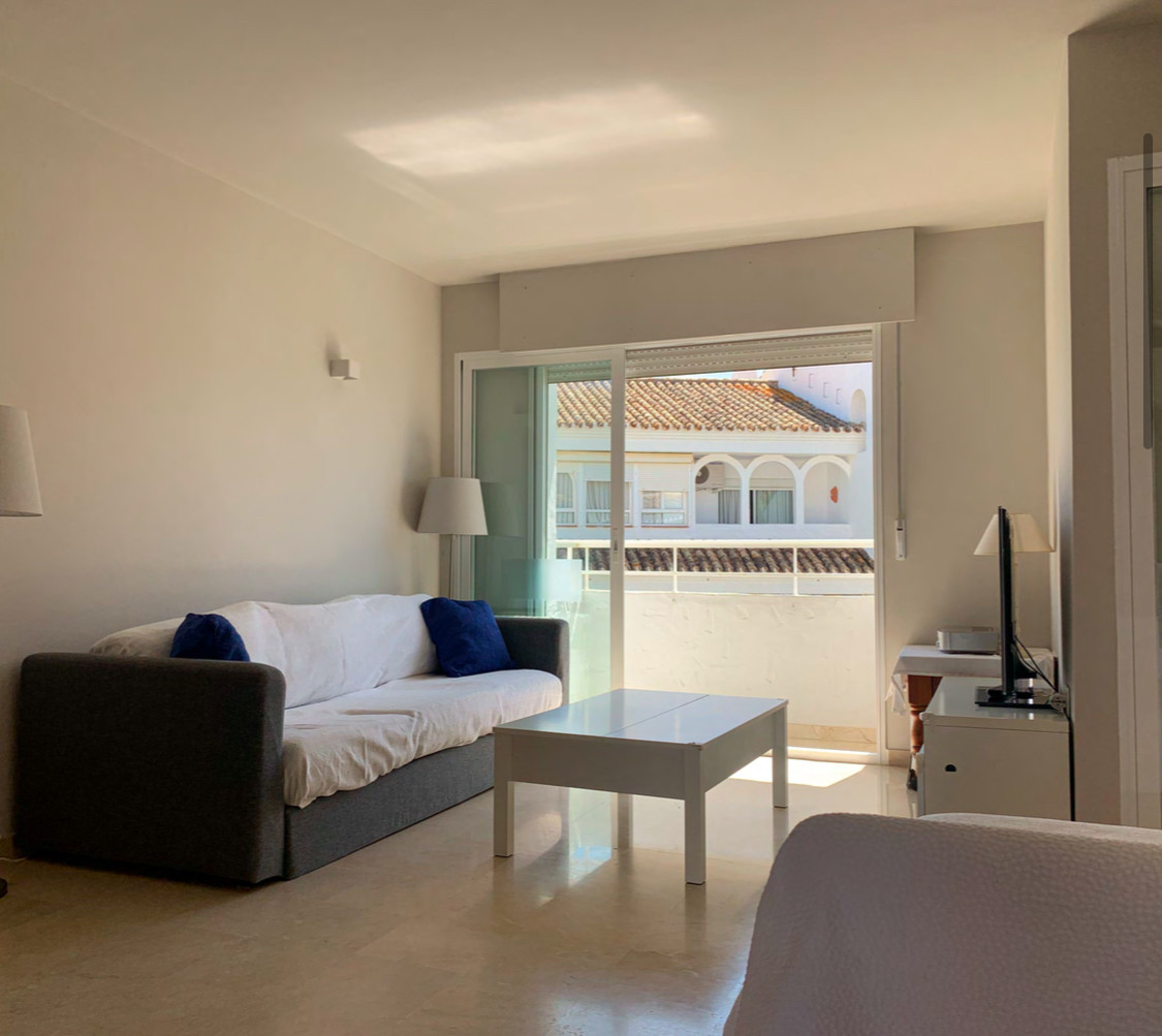 4 Bed Apartment for sale in Marbesa Costa Del Sol, Málaga, Spain