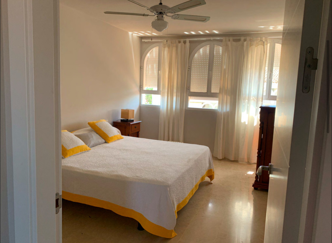 4 Bed Apartment for sale in Marbesa Costa Del Sol, Málaga, Spain