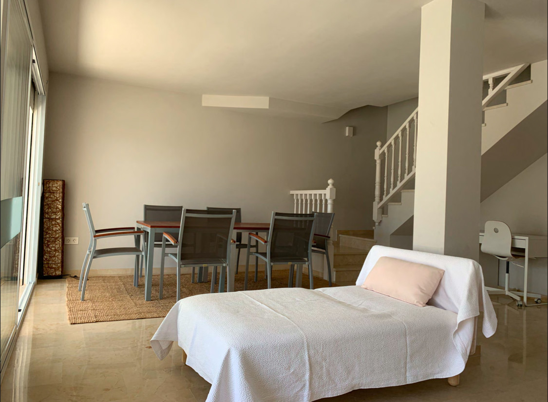 4 Bed Apartment for sale in Marbesa Costa Del Sol, Málaga, Spain