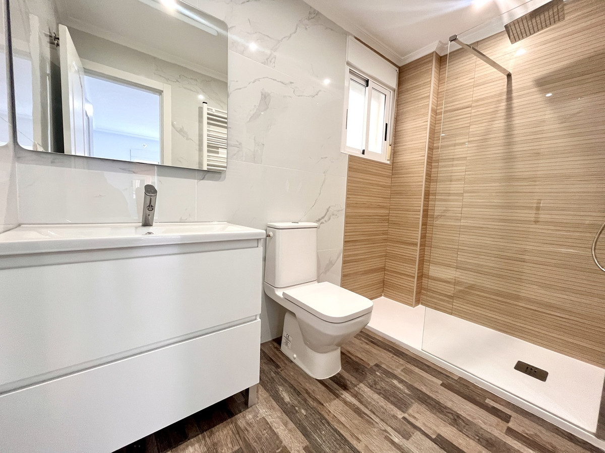 2 Bed Apartment for sale in San Miguel De Salinas Costa Blanca, Alicante, Spain