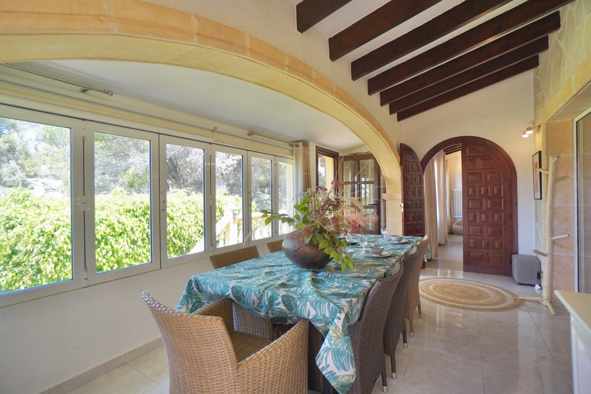 Se vende Villa - Chalet de 4 dormitorios en Costa Blanca, Alicante, España