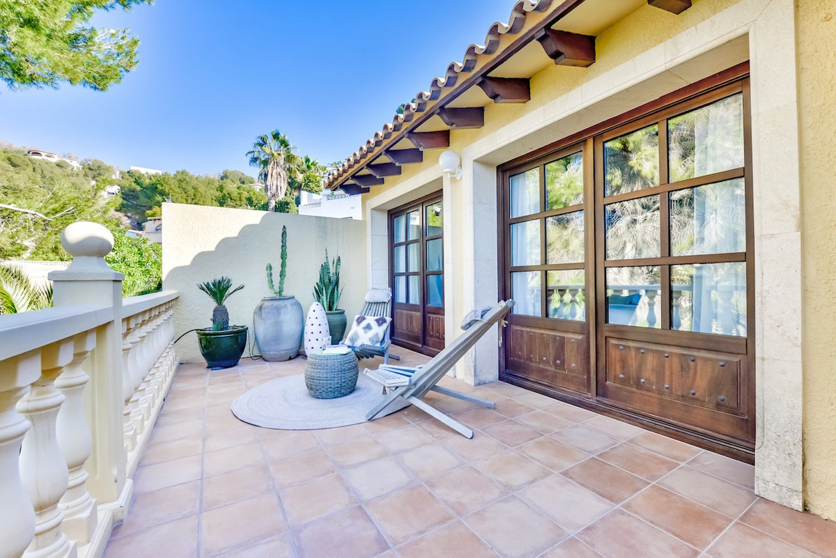 Se vende Villa - Chalet de 4 dormitorios en Costa Blanca, Alicante, España