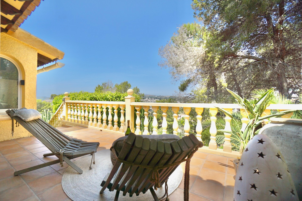 Se vende Villa - Chalet de 4 dormitorios en Costa Blanca, Alicante, España