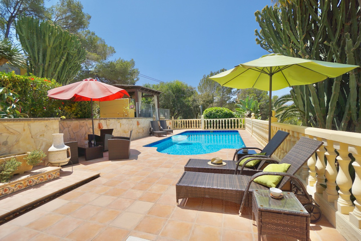 Se vende Villa - Chalet de 4 dormitorios en Costa Blanca, Alicante, España