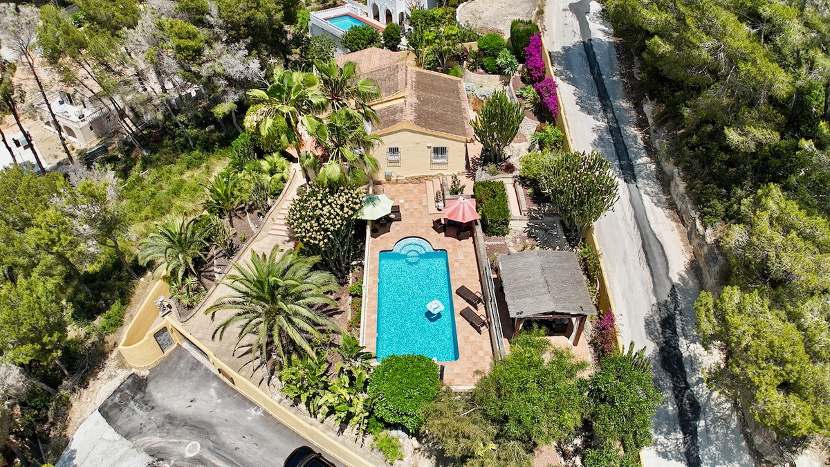Se vende Villa - Chalet de 4 dormitorios en Costa Blanca, Alicante, España