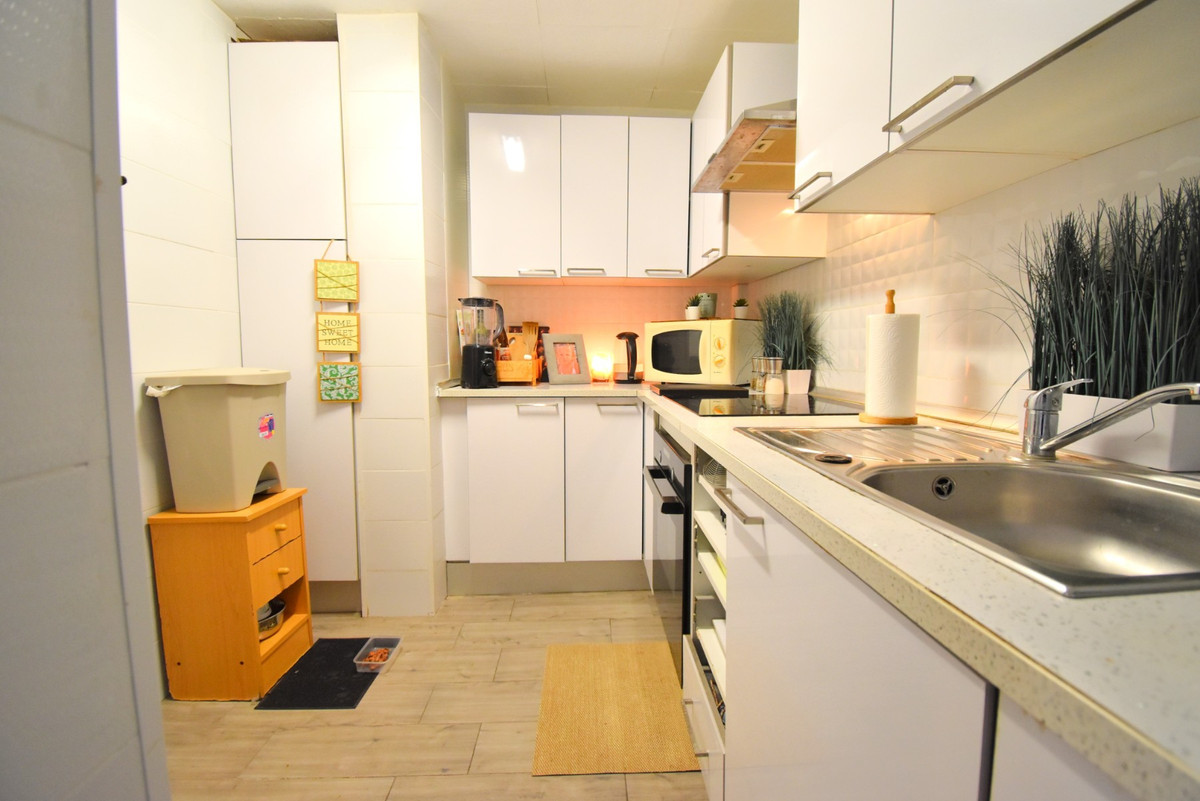 4 Bed Townhouse for sale in Playa Flamenca Costa Blanca, Alicante, Spain