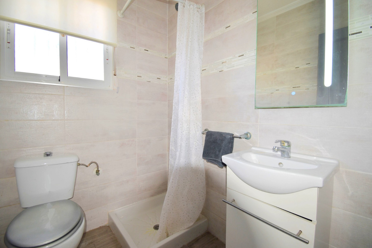 4 Bed Townhouse for sale in Playa Flamenca Costa Blanca, Alicante, Spain