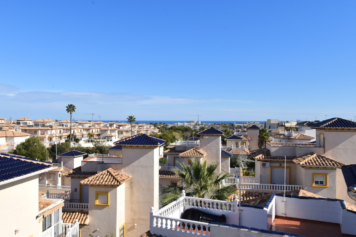 4 Bed Townhouse for sale in Playa Flamenca Costa Blanca, Alicante, Spain