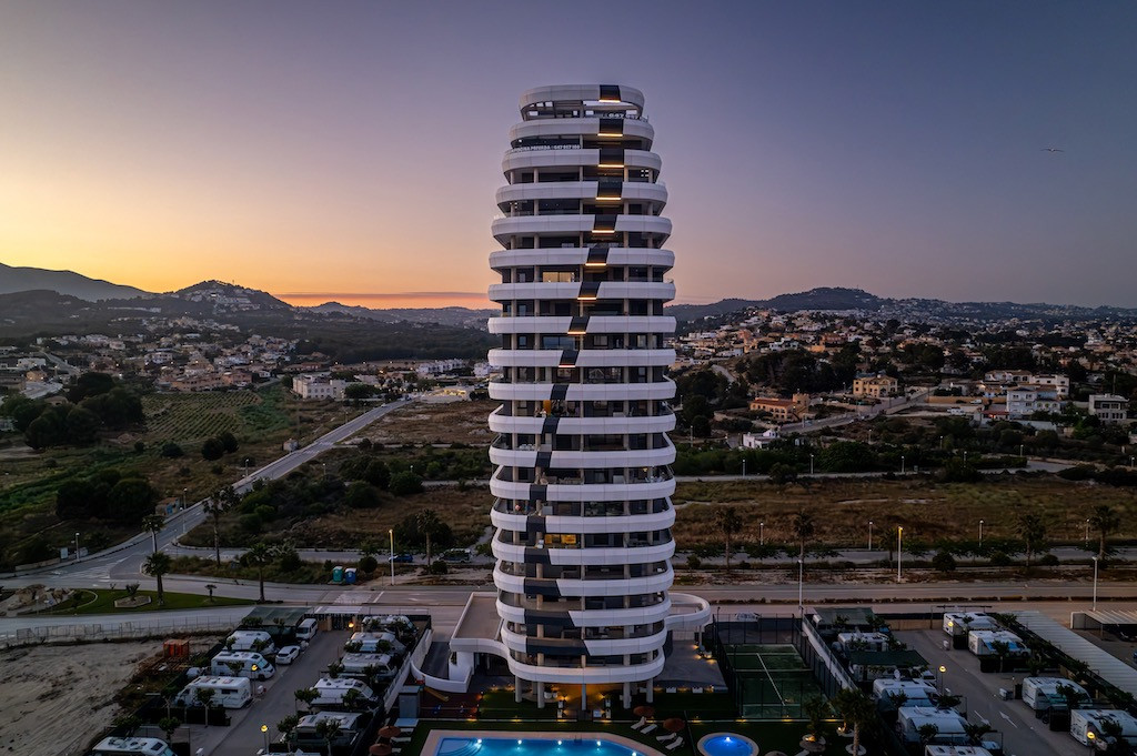 Se vende Apartamento Planta Media de 2 dormitorios en Costa Blanca, Alicante, España