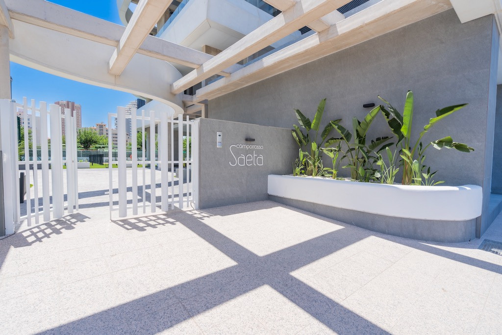 Se vende Apartamento Planta Media de 2 dormitorios en Costa Blanca, Alicante, España
