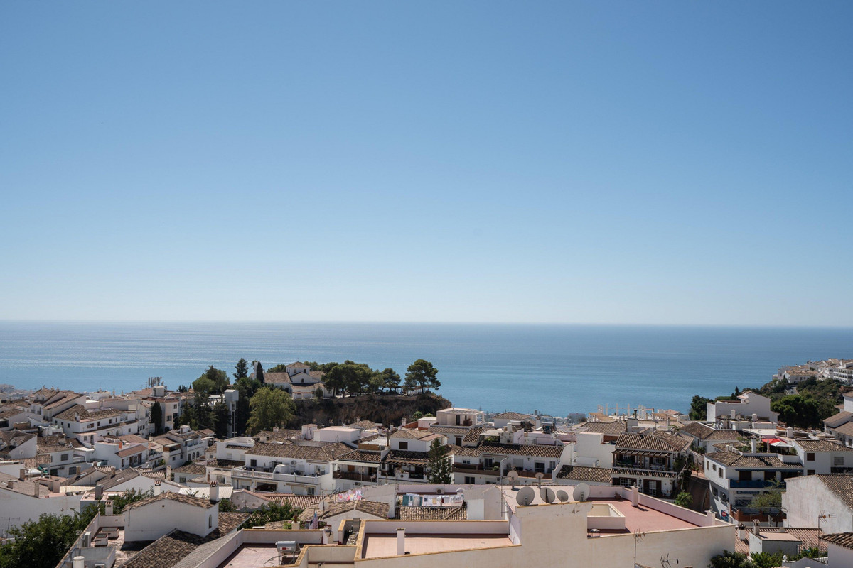 2 Bed Apartment for sale in Benalmadena Pueblo Costa Del Sol, Málaga, Spain