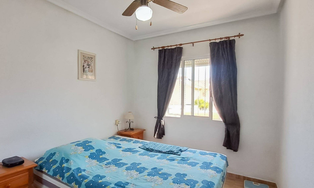 Se vende Ático de 2 dormitorios en Costa Blanca, Alicante, España