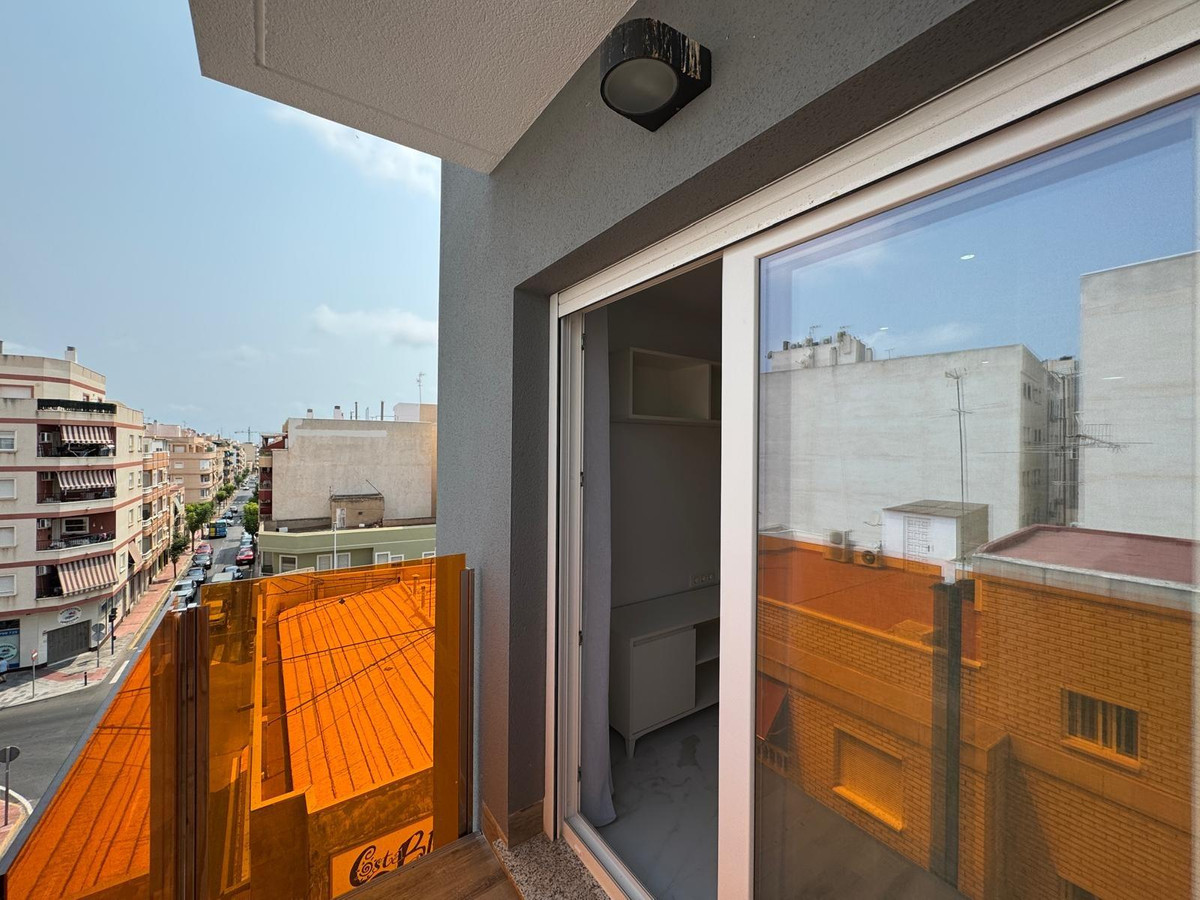 2 Bed Apartment for sale in Torrevieja Costa Blanca, Alicante, Spain