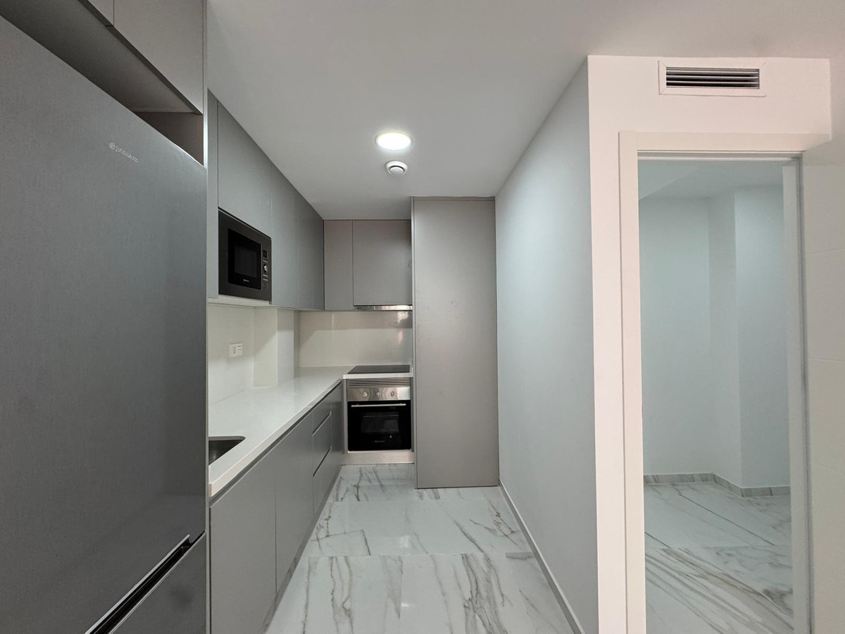 2 Bed Apartment for sale in Torrevieja Costa Blanca, Alicante, Spain