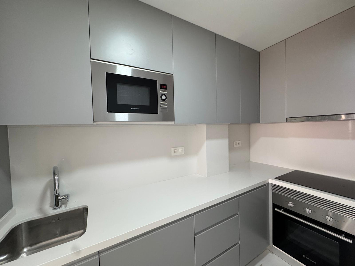 2 Bed Apartment for sale in Torrevieja Costa Blanca, Alicante, Spain