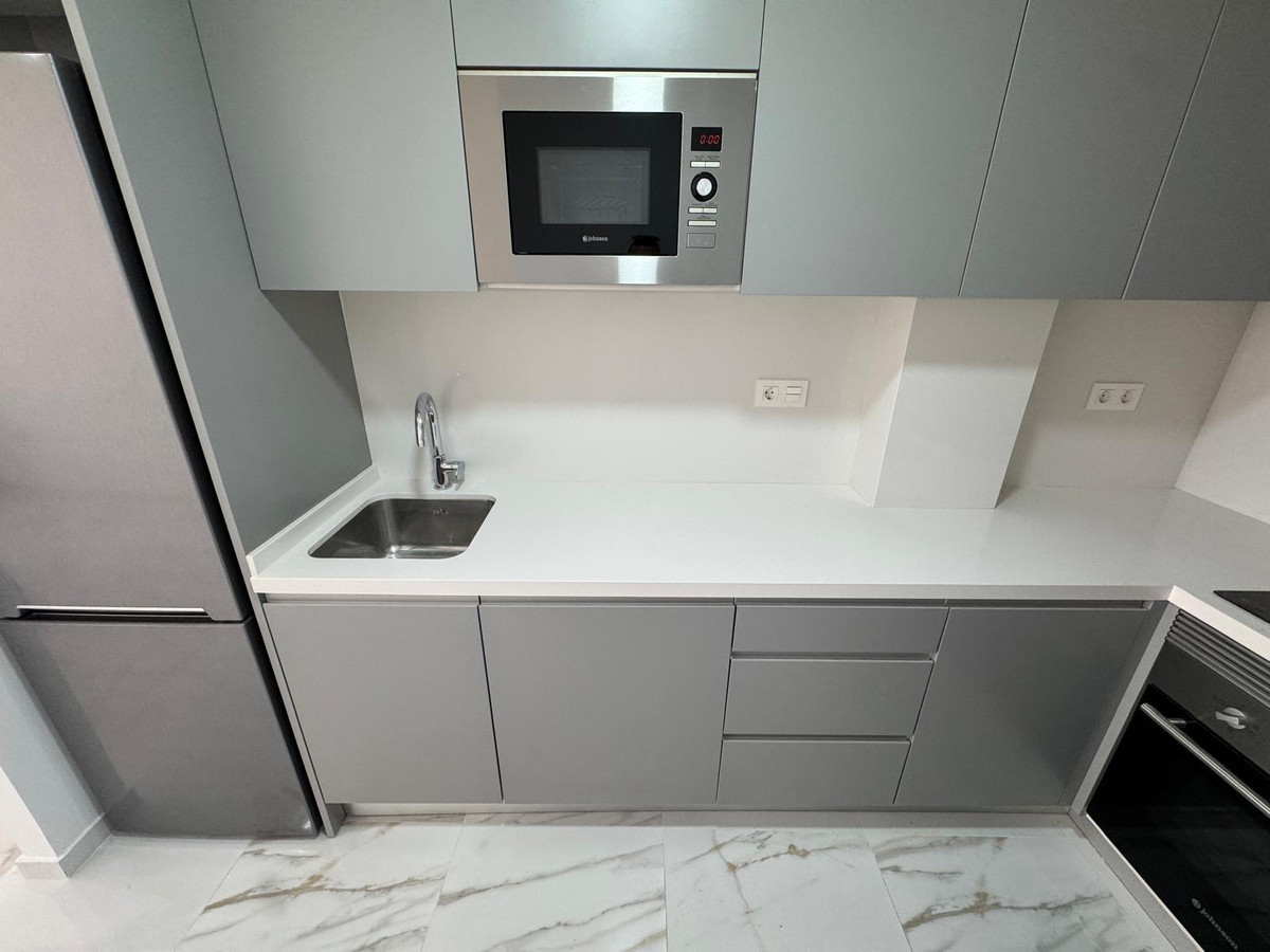 2 Bed Apartment for sale in Torrevieja Costa Blanca, Alicante, Spain