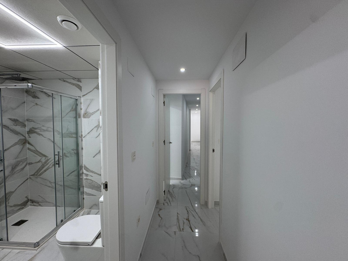 2 Bed Apartment for sale in Torrevieja Costa Blanca, Alicante, Spain