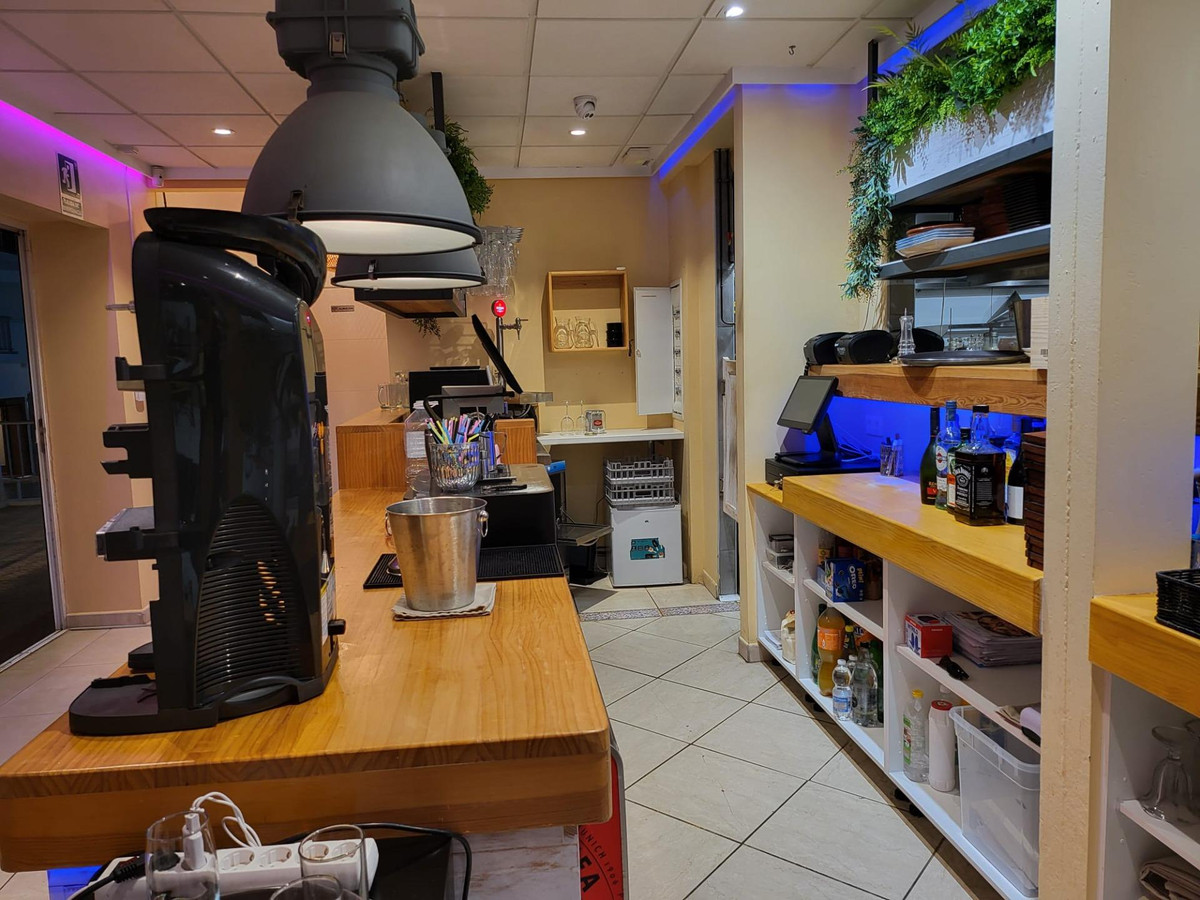Commercial unit for sale in Calpe Costa Blanca, Alicante, Spain