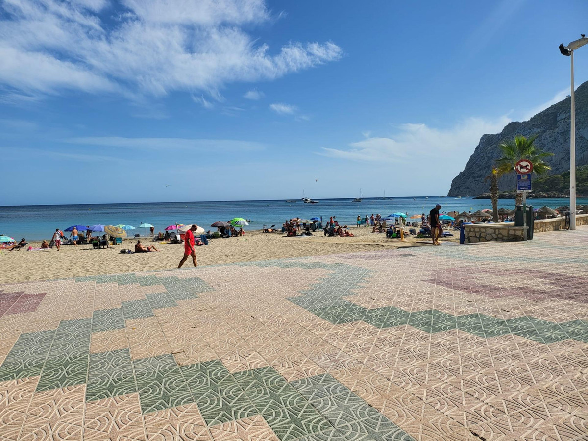 Commercial unit for sale in Calpe Costa Blanca, Alicante, Spain