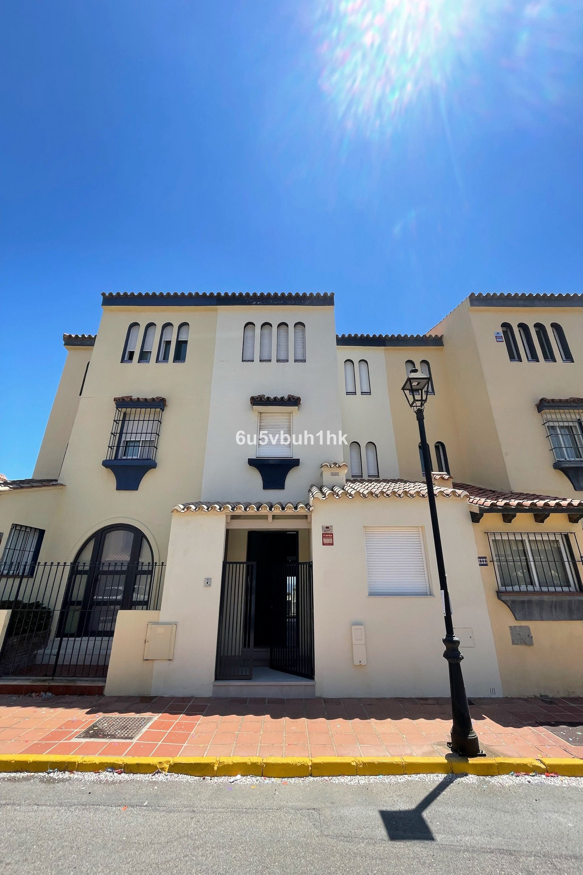 3 Bed Townhouse for sale in Casares Costa Del Sol, Málaga, Spain