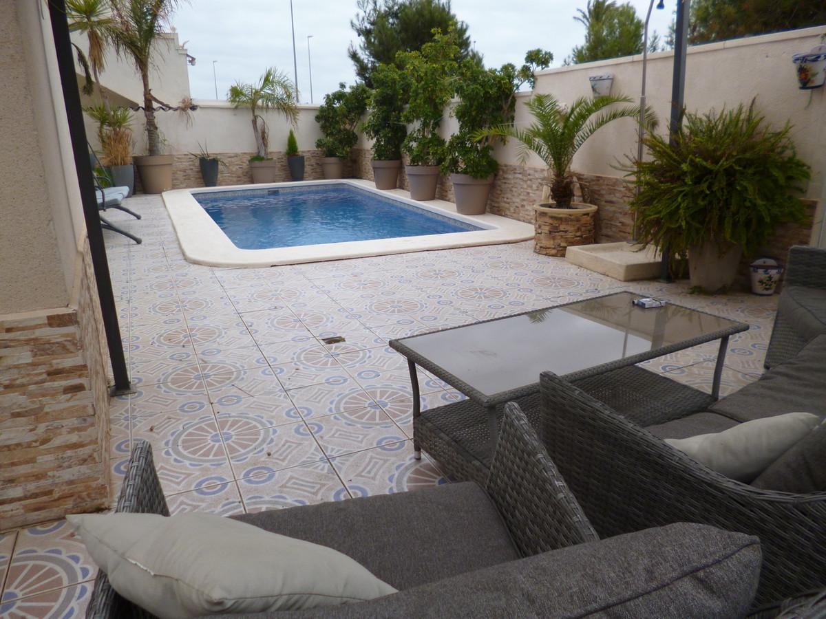 4 Bed Townhouse for sale in Playa Flamenca Costa Blanca, Alicante, Spain