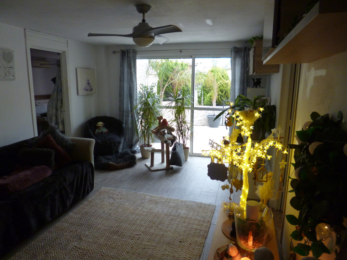 4 Bed Townhouse for sale in Playa Flamenca Costa Blanca, Alicante, Spain
