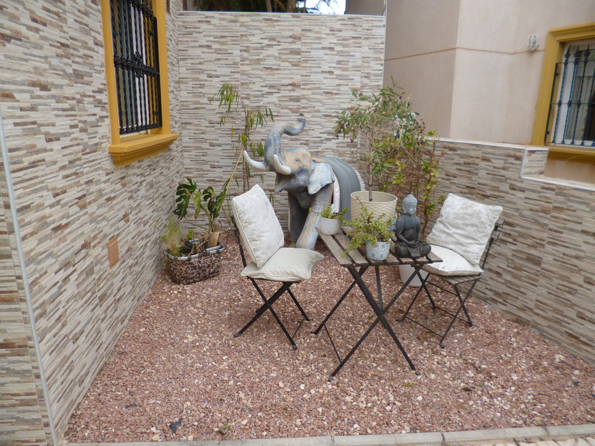 4 Bed Townhouse for sale in Playa Flamenca Costa Blanca, Alicante, Spain