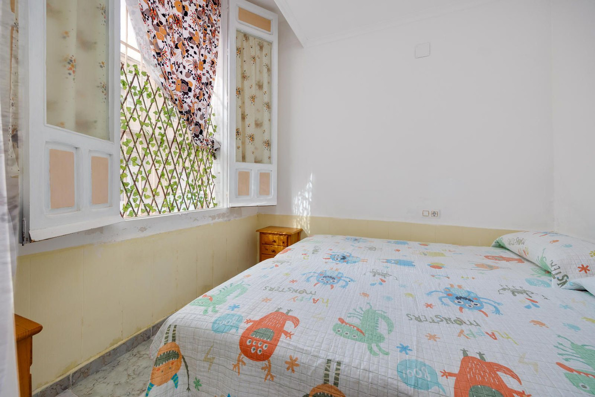 Se vende Apartamento Planta Baja de 3 dormitorios en Costa Blanca, Alicante, España